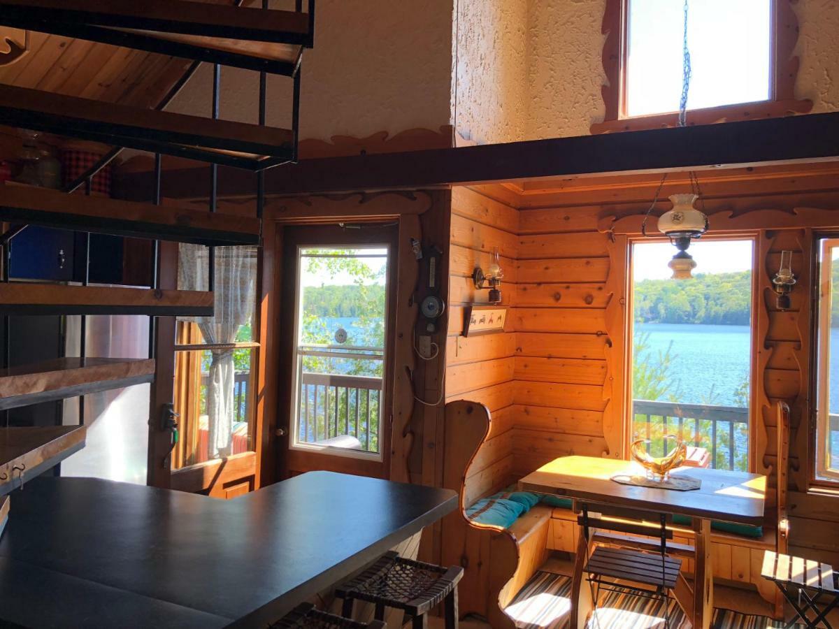 Le Petit Sur Le Chalet